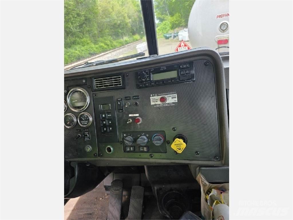 Peterbilt 335 Egyéb