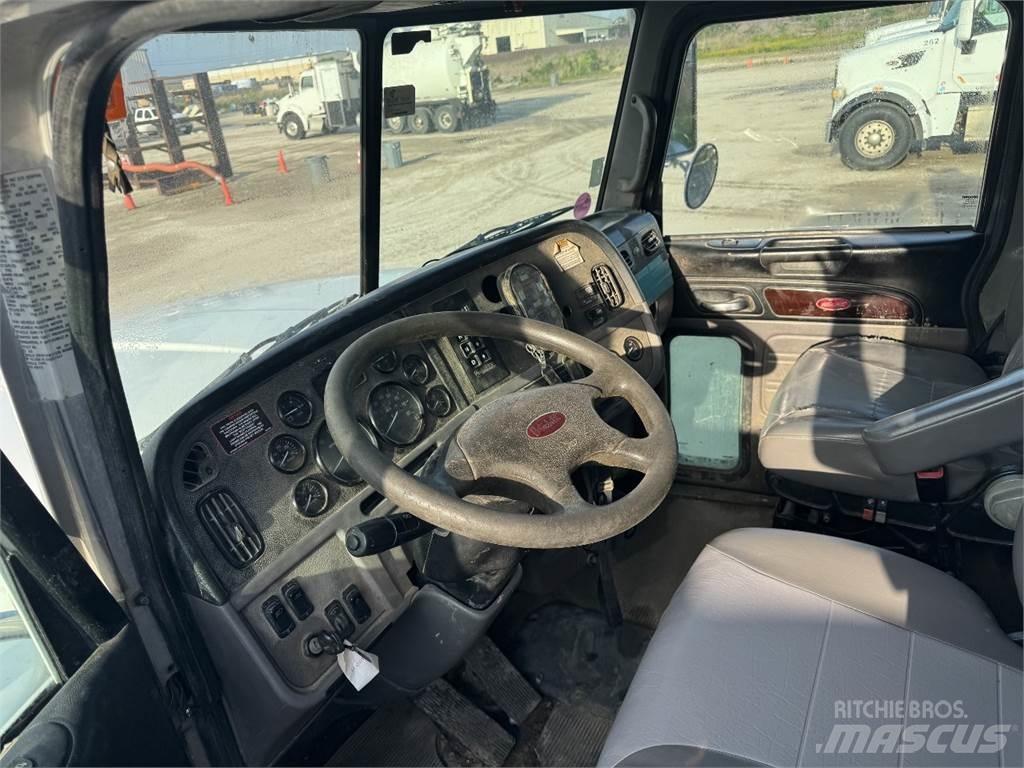 Peterbilt 367 Egyéb