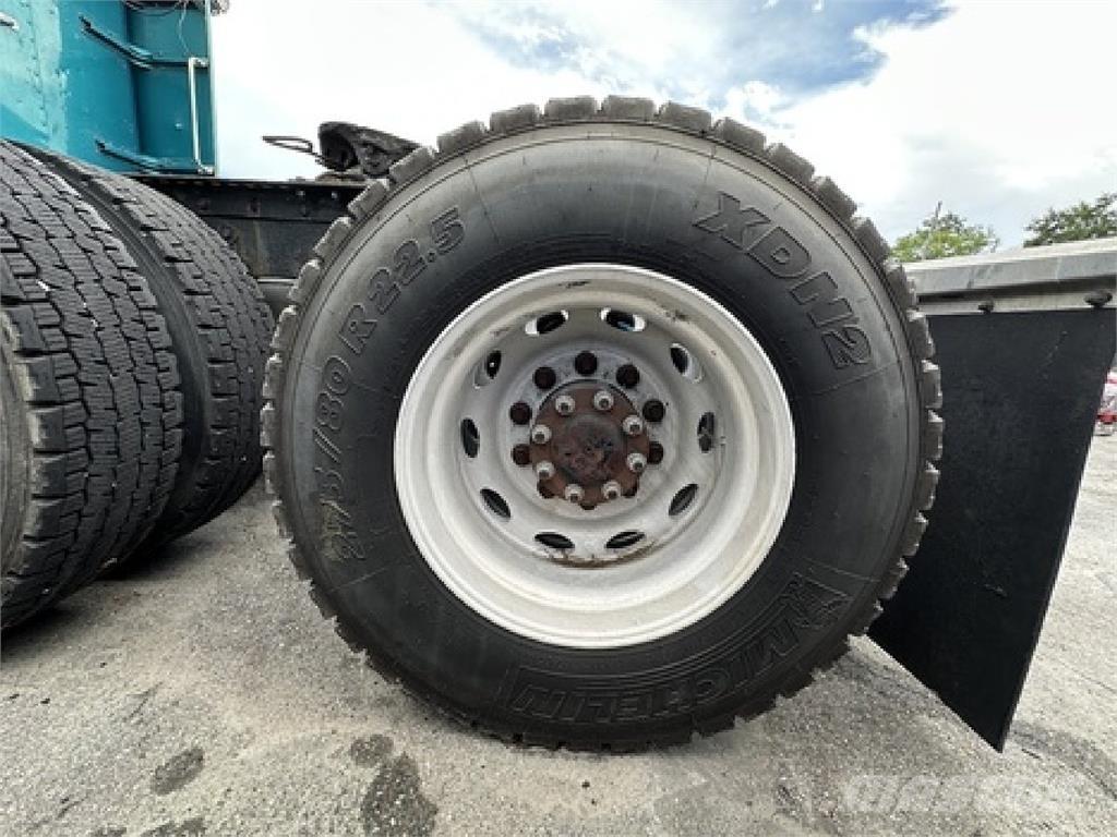 Peterbilt 379 Nyergesvontatók