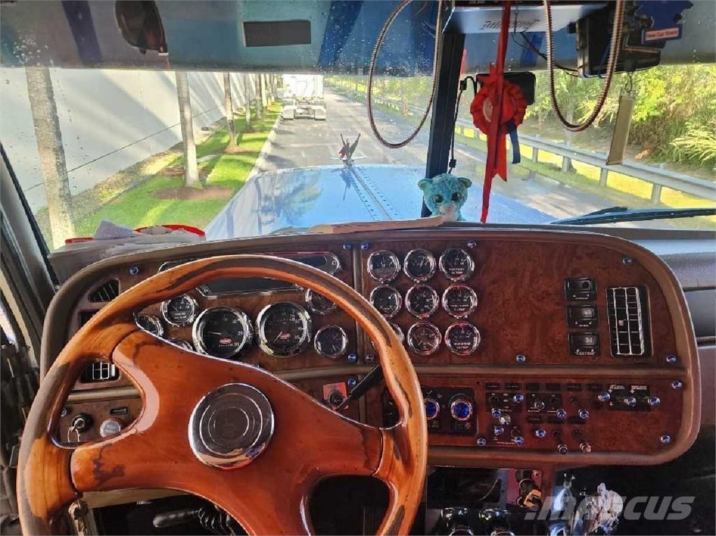 Peterbilt 379EXHD Nyergesvontatók