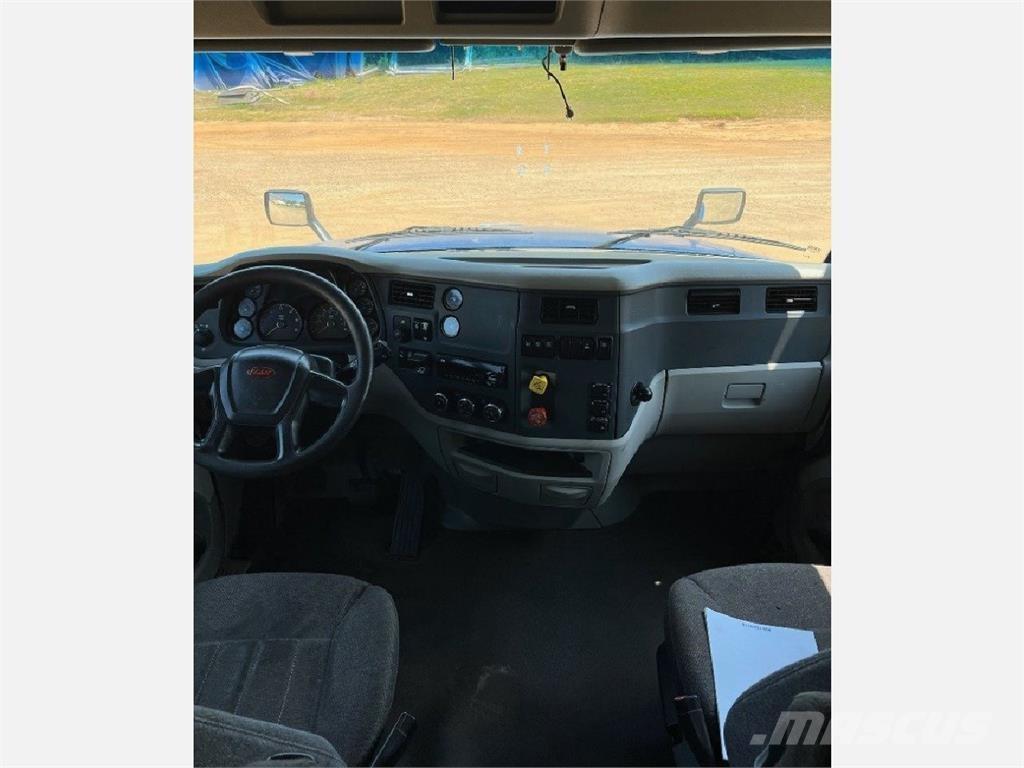 Peterbilt 579 Nyergesvontatók