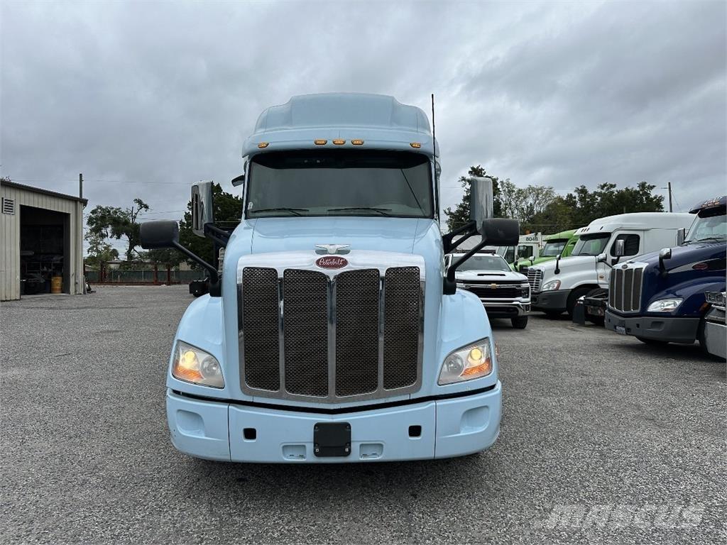 Peterbilt 579 Nyergesvontatók