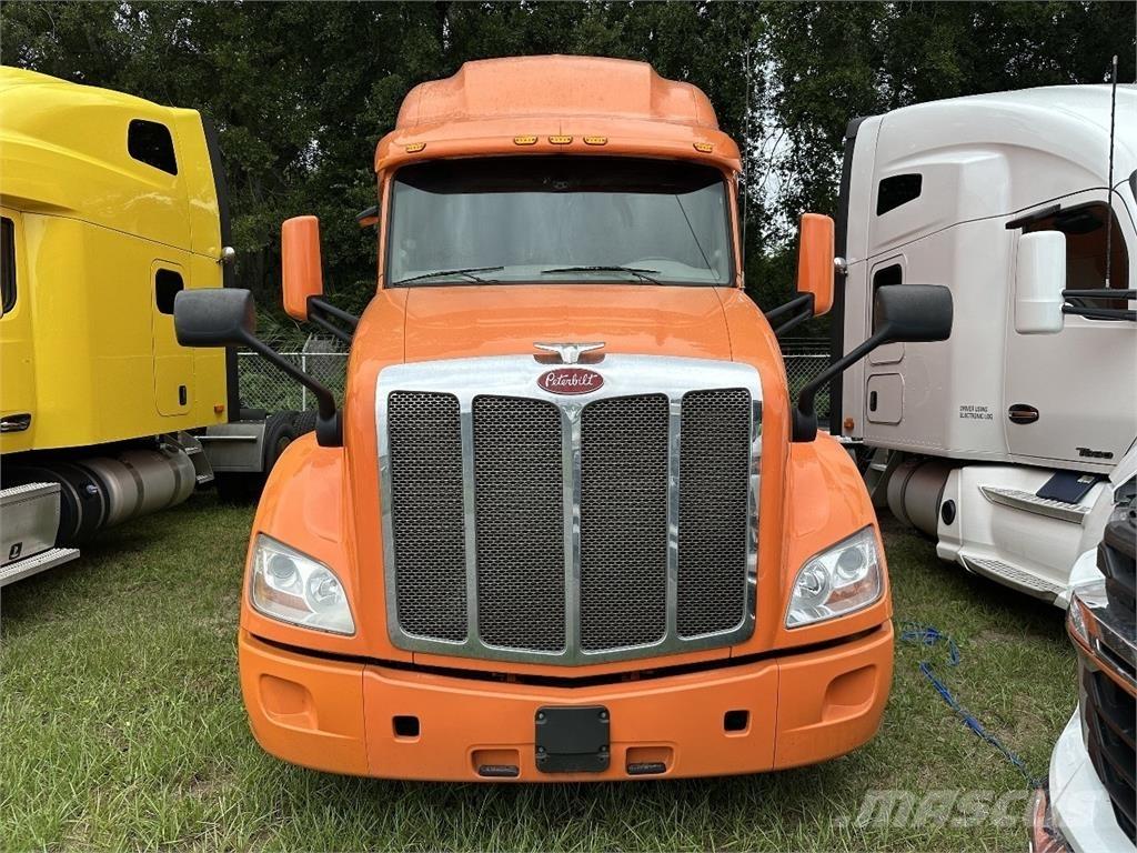 Peterbilt 579 Nyergesvontatók