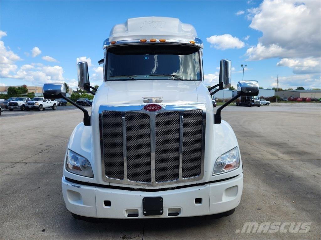 Peterbilt 579 Nyergesvontatók