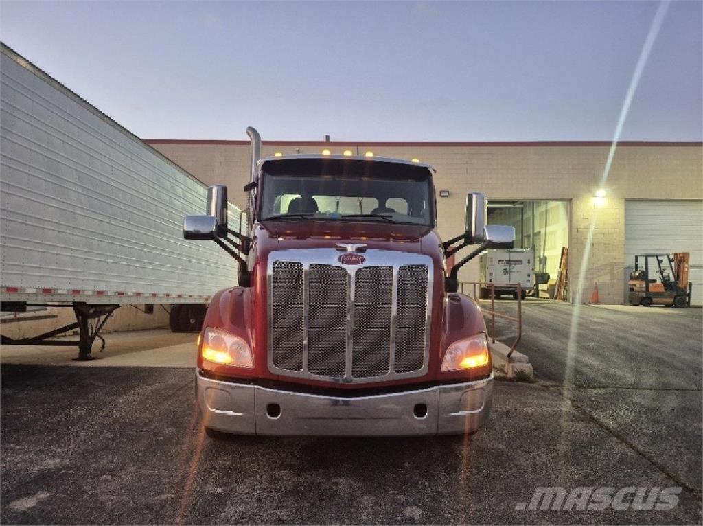 Peterbilt 579 Nyergesvontatók
