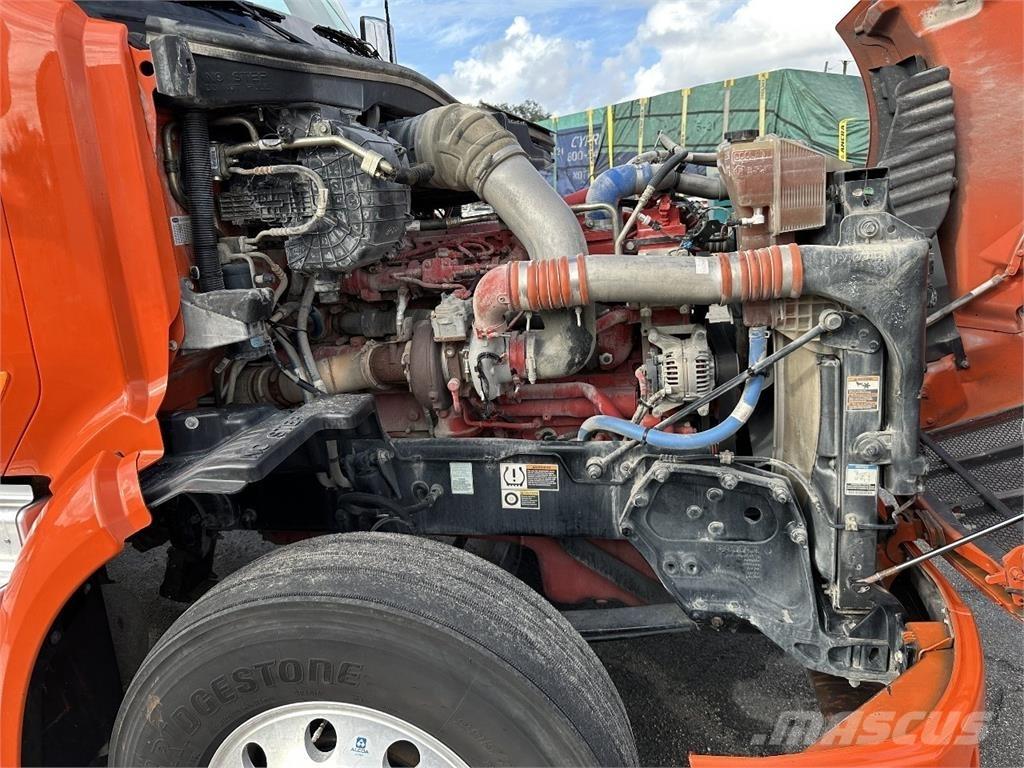 Peterbilt 579 Nyergesvontatók