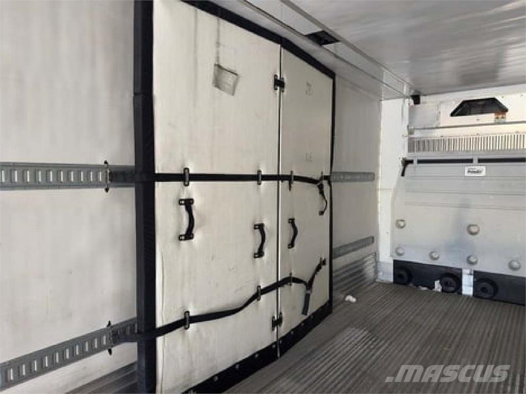 Utility 3000R Hűtős félpótkocsik