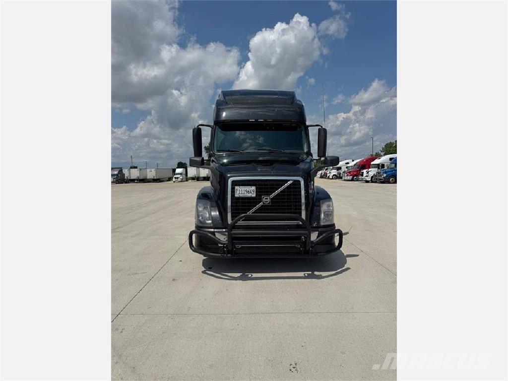 Volvo VNL 760 Nyergesvontatók