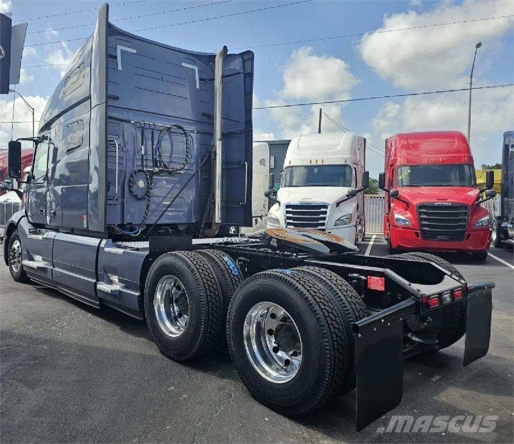 Volvo VNL64T760 Nyergesvontatók