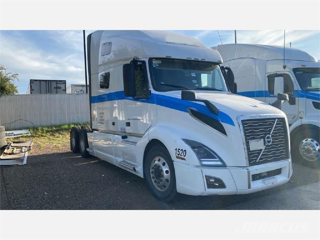 Volvo VNL64T760 Nyergesvontatók