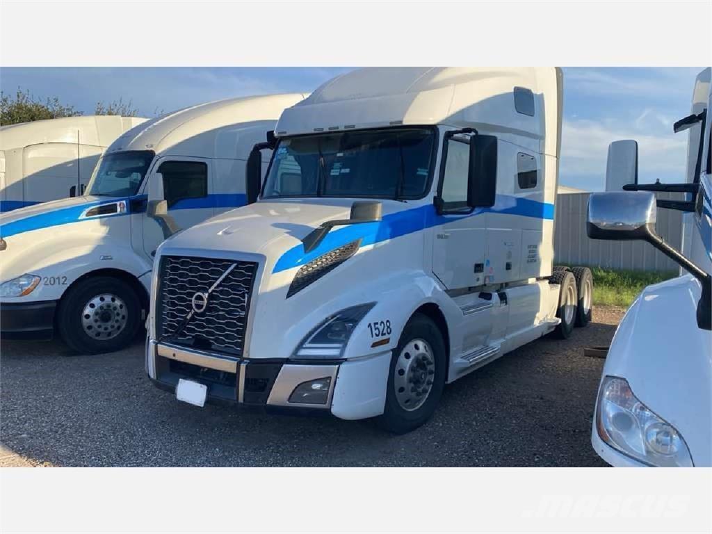 Volvo VNL64T760 Nyergesvontatók