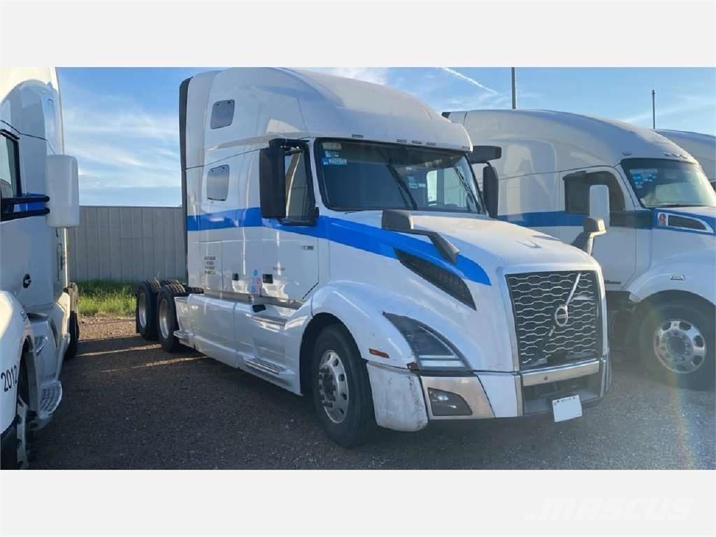 Volvo VNL64T760 Nyergesvontatók