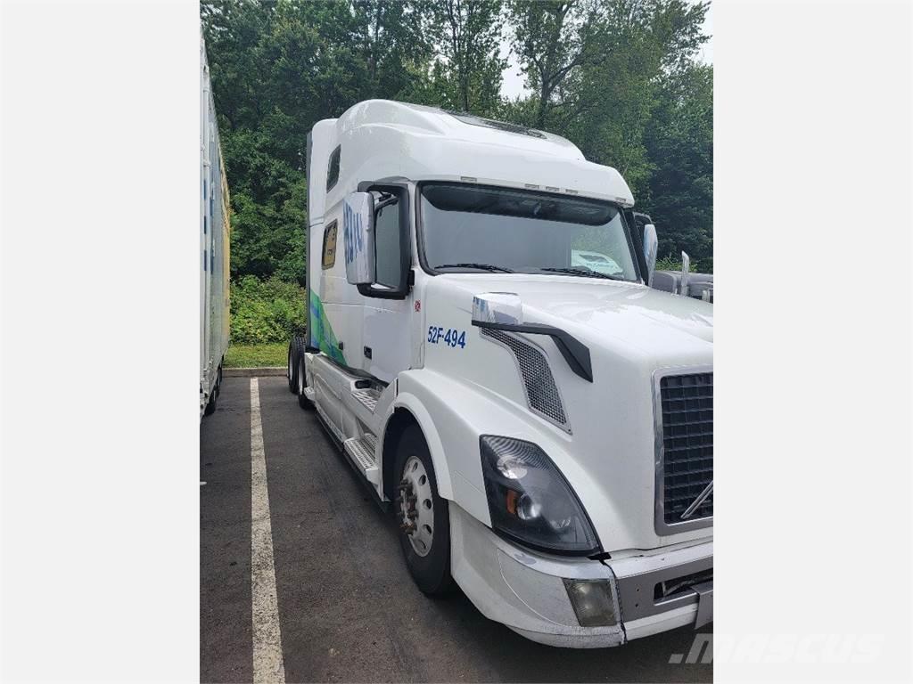 Volvo VNL64T780 Nyergesvontatók