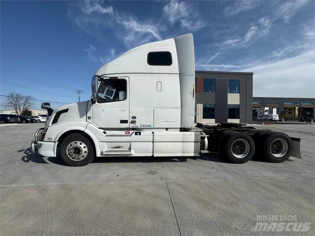 Volvo VNL670 Nyergesvontatók