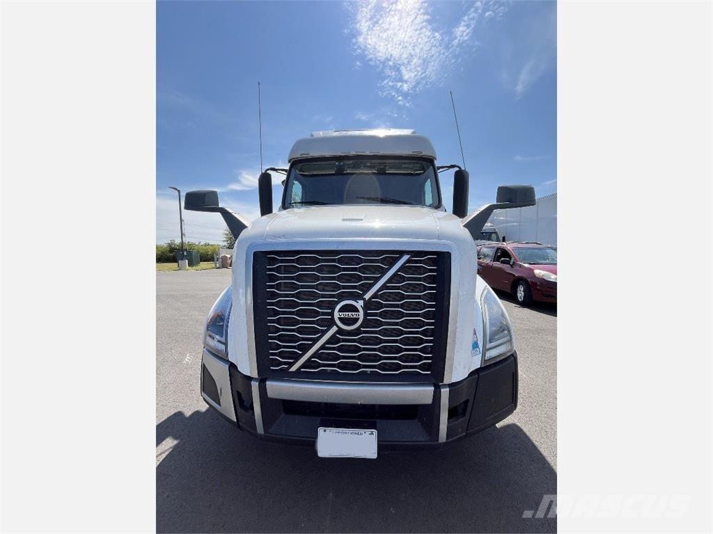 Volvo VNL860 Nyergesvontatók