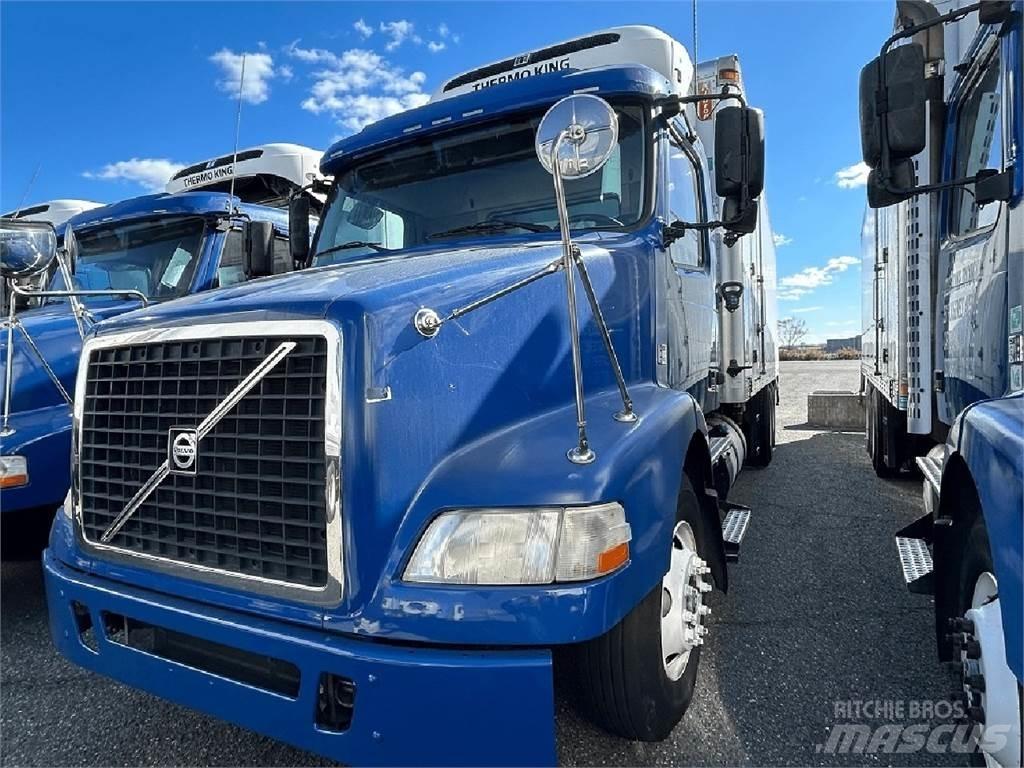 Volvo VNM64T200 Hűtős