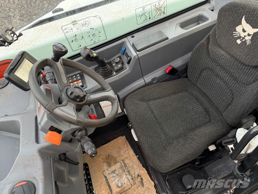 Bobcat TL30.70 Teleszkópos rakodók