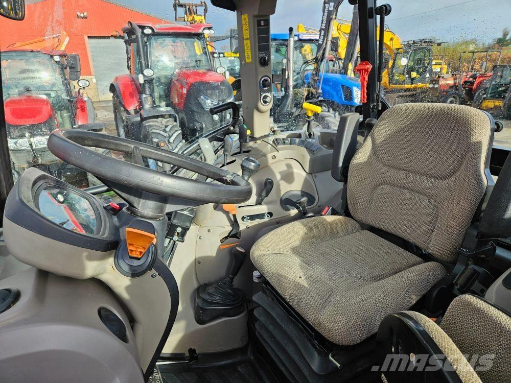 Case IH Farmall 115 c Traktorok