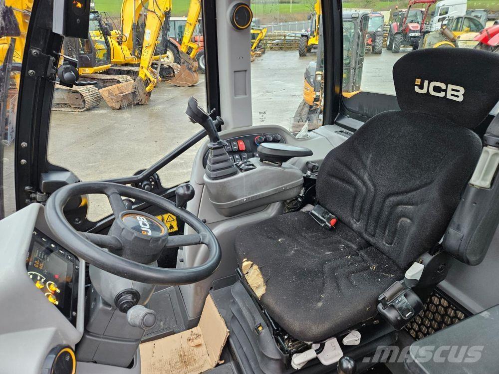 JCB TM320S Teleszkópos rakodók
