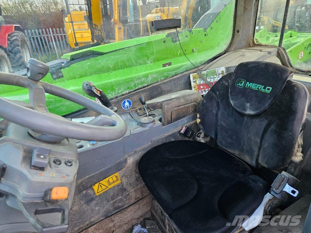 Merlo TF33.7 Teleszkópos rakodók