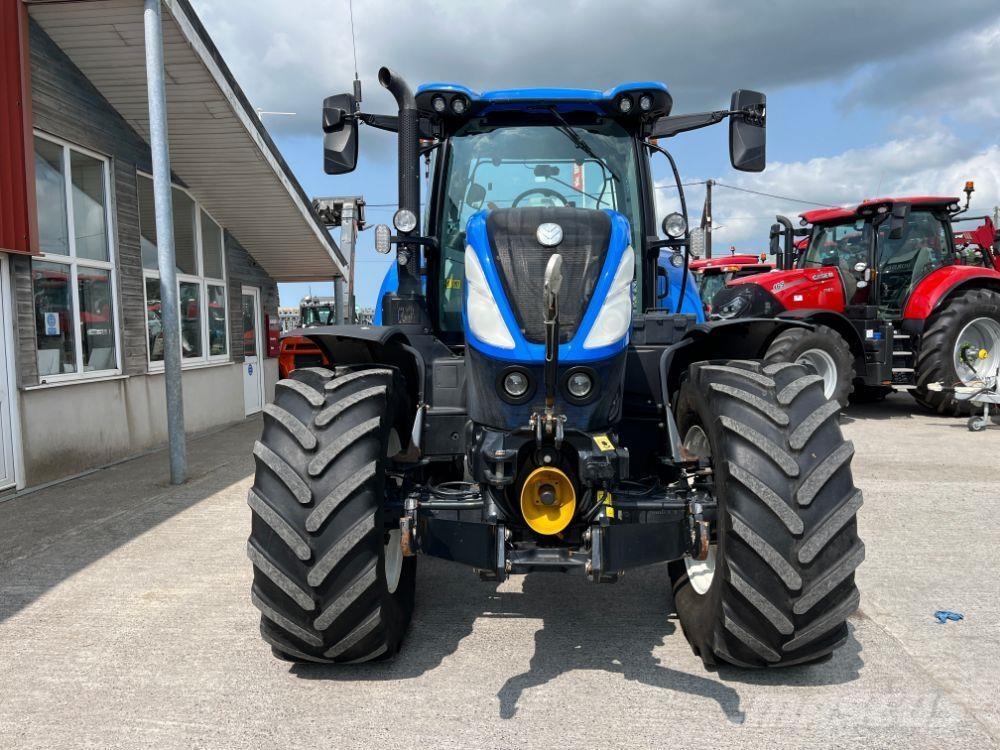 New Holland T7.210 Traktorok