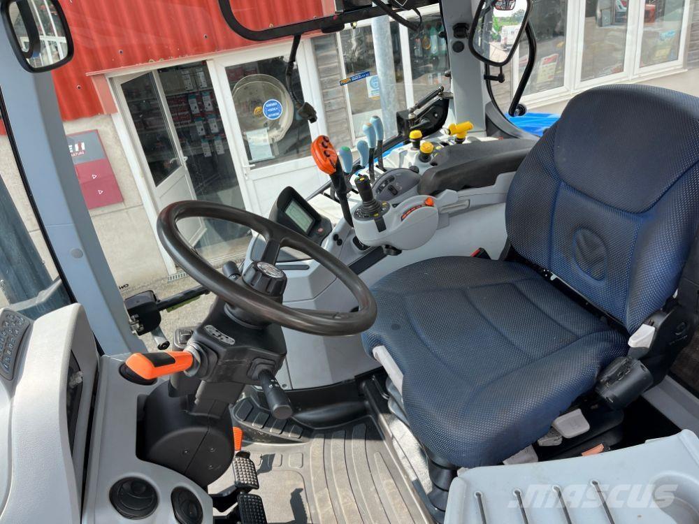New Holland T7.210 Traktorok