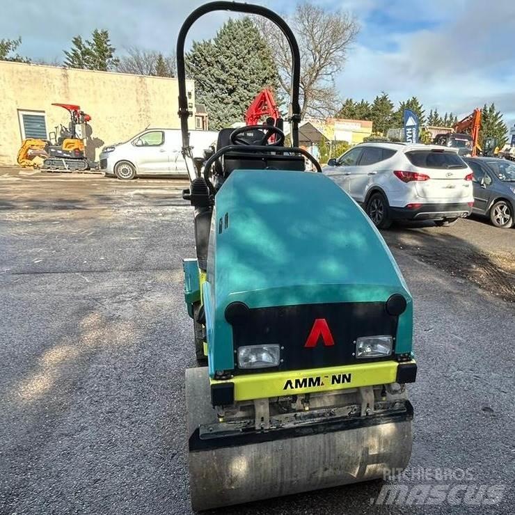 Ammann ARX16 AMMANN ARX16 Ikerdobos hengerek