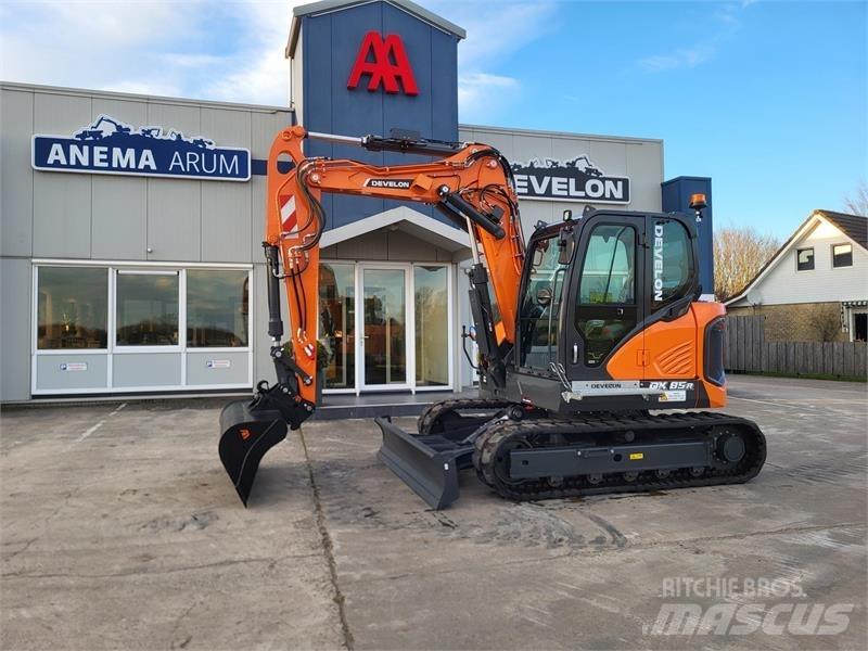 Develon DX85R-7 Közepes (midi) kotrók 7 t - 12 t