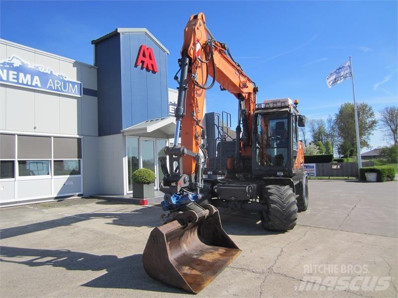 Doosan DX140W-3 Gumikerekes kotrók