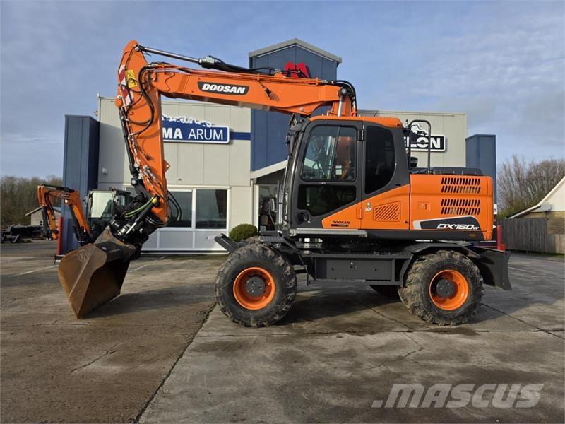 Doosan DX160W-5 Gumikerekes kotrók