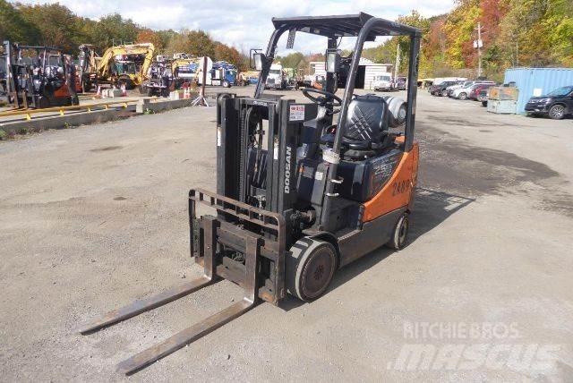Doosan GC25P-5 Targoncák-Egyéb