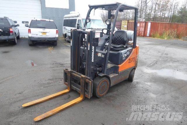 Doosan GC25P-5 Targoncák-Egyéb