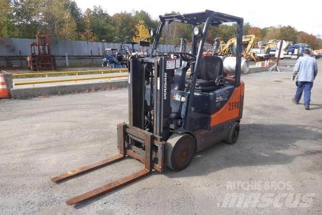 Doosan GC25P-5 Targoncák-Egyéb