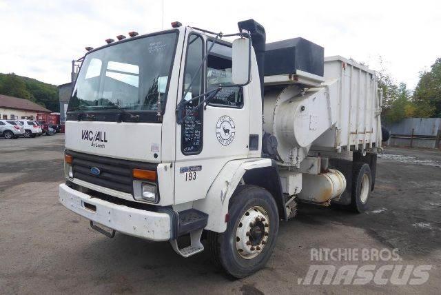 Ford CARGO 7000 Utcaseprő teherautók