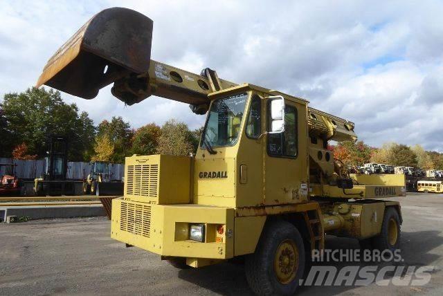 Gradall G3WDE Lánctalpas kotrók