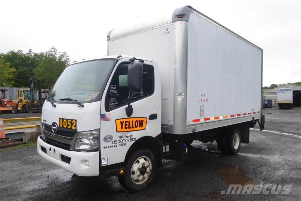 Hino 155 Dobozos teherautók