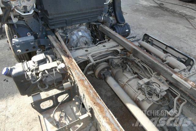 Isuzu NPR HD Fülkés alváz