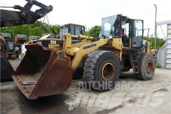 Komatsu WA380-6 Gumikerekes homlokrakodók