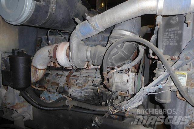 Mack CH613 Fülkés alváz