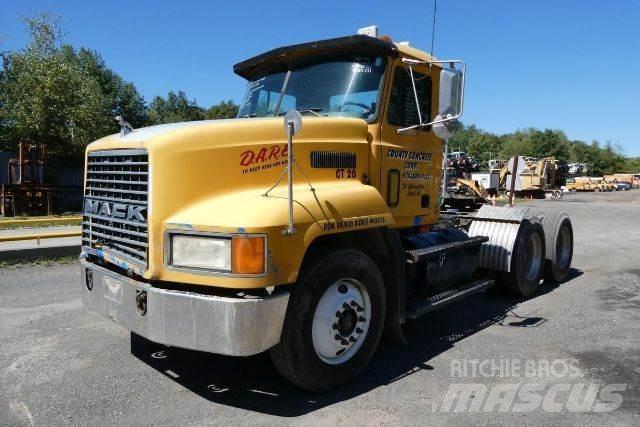 Mack CH613 Fülkés alváz