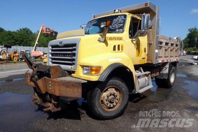 Sterling L8500 Billenő teherautók