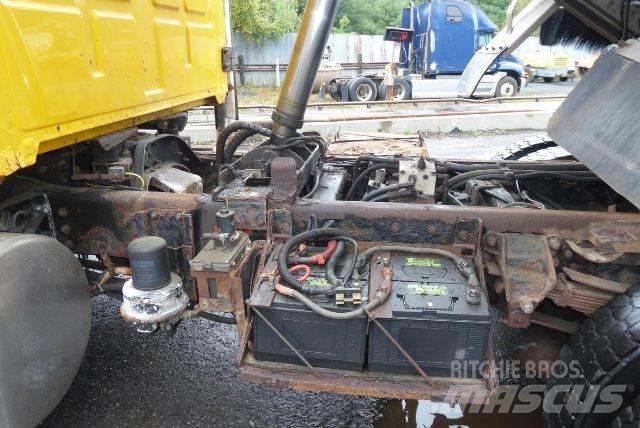 Sterling L8500 Billenő teherautók