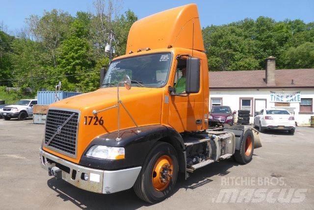 Volvo VNM42T Fülkés alváz