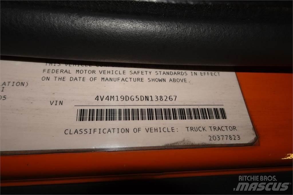 Volvo VNM42T Fülkés alváz