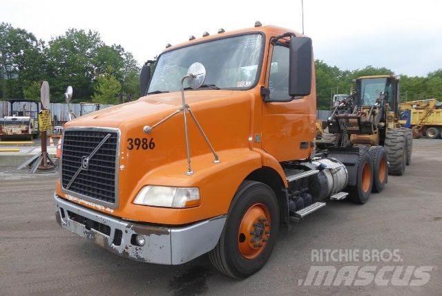 Volvo VNM64T Fülkés alváz
