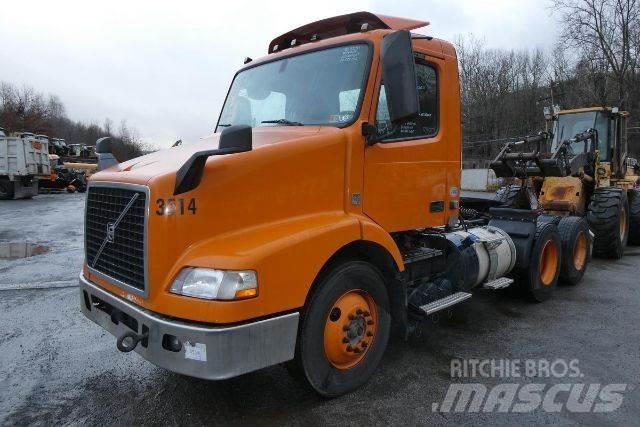 Volvo VNM64T Fülkés alváz