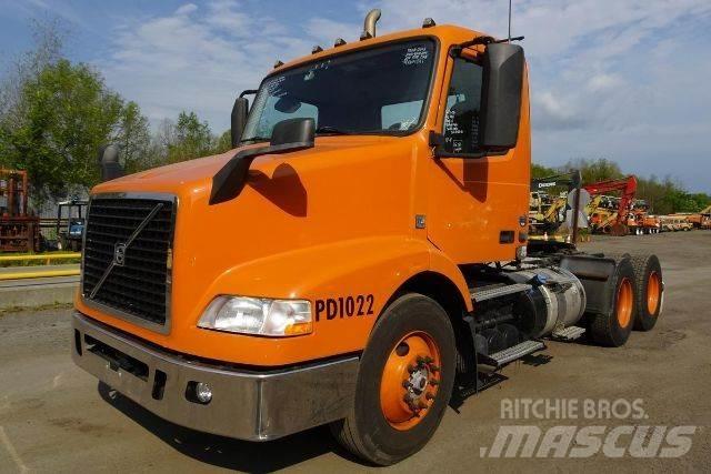 Volvo VNM64T Fülkés alváz