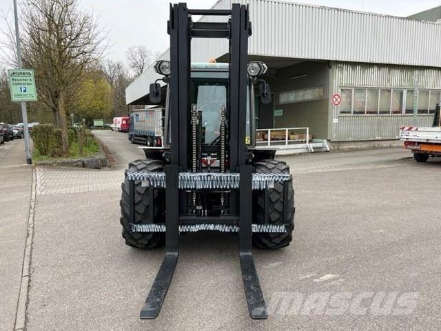 Ausa C501 Hx4 Stage V Anyagmozgatás - Egyebek