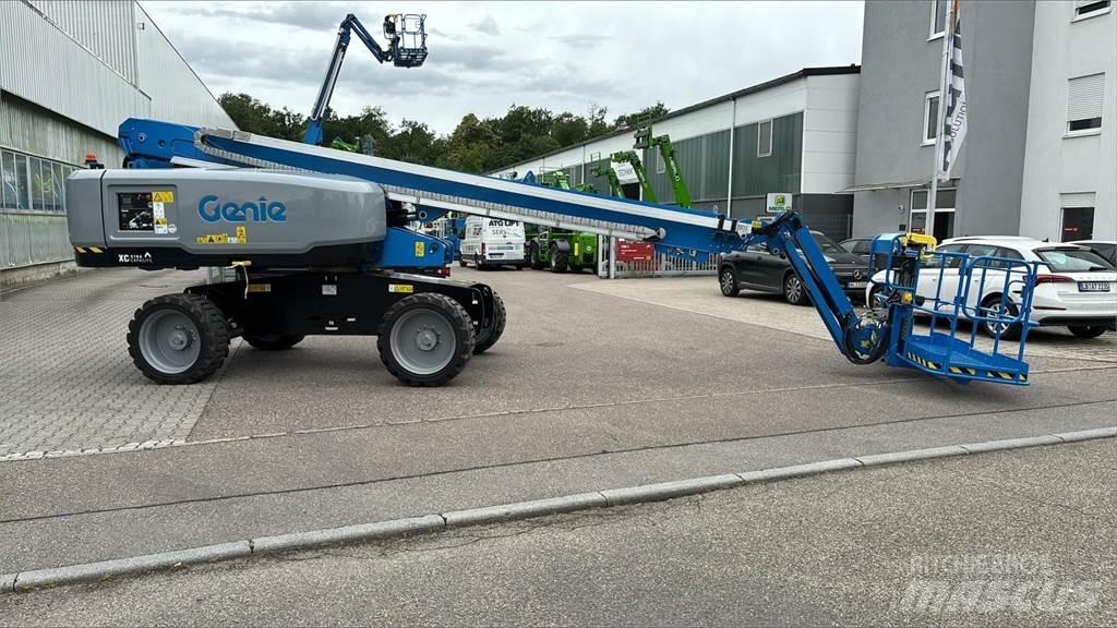 Genie S-65 XC Karos emelők