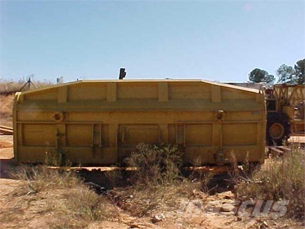 CAT D9H Építőipar - Egyebek